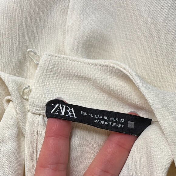 Zara Sleeveless Side Ruched Tank Top Blouse Cream White Size Extra Large - Picture 6 of 6